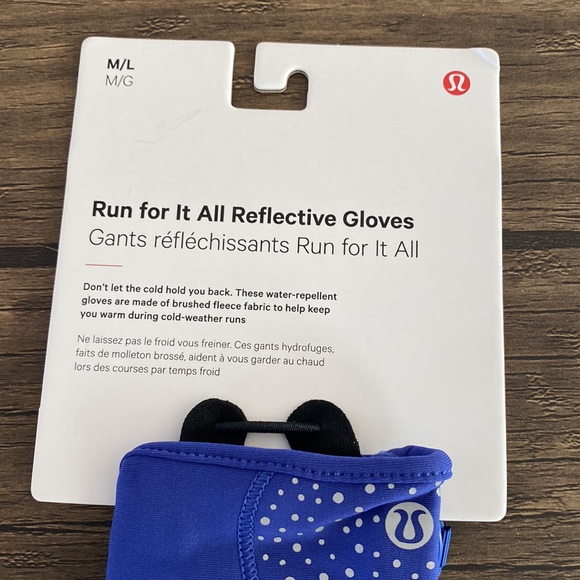 Lululemon Women’s Run For It All Reflective Gloves - Picture 9 of 12